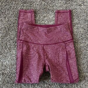 CALIA by Carrie Underwood Maroon Patterned High-Waist leggings